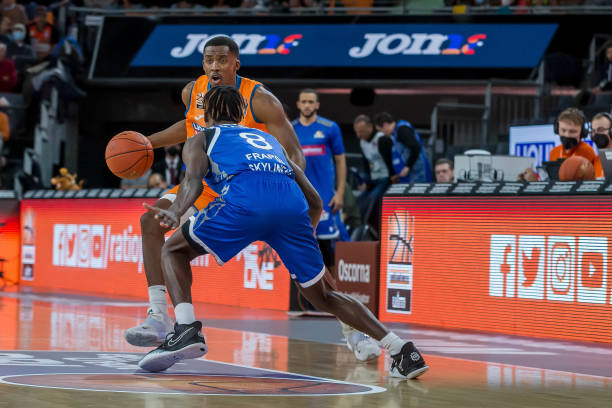 同样通过附 同样通过附