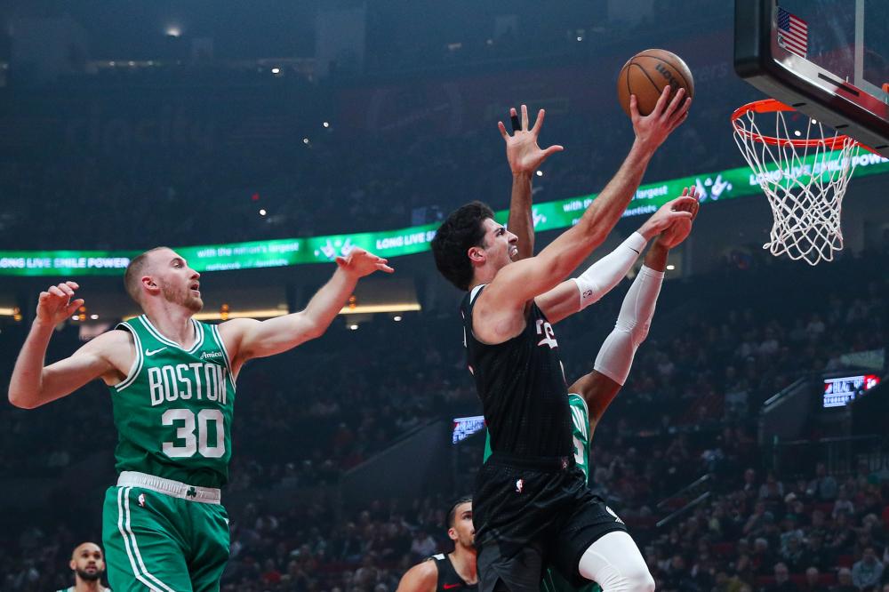 在高强度跑 在高强度跑