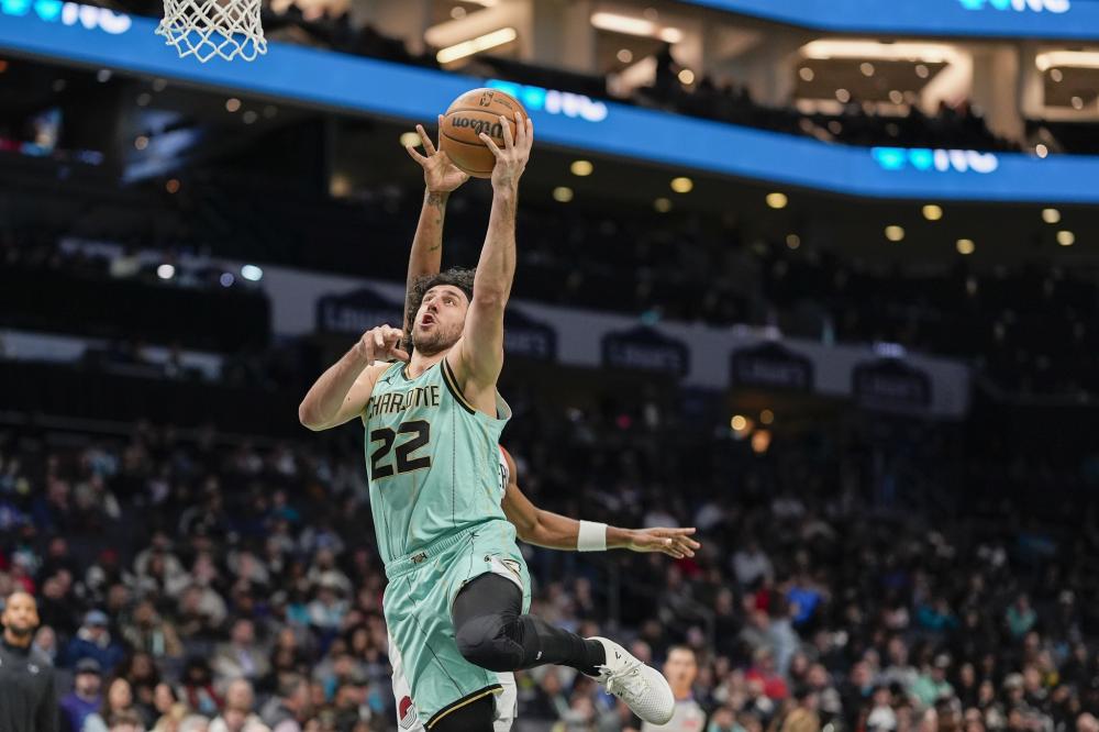 在锋线多功 在锋线多功